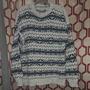 Stylish Black and Gray Crewneck Sweater